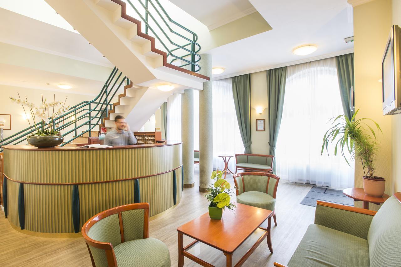 בודפשט Baross City Apartments מראה חיצוני תמונה