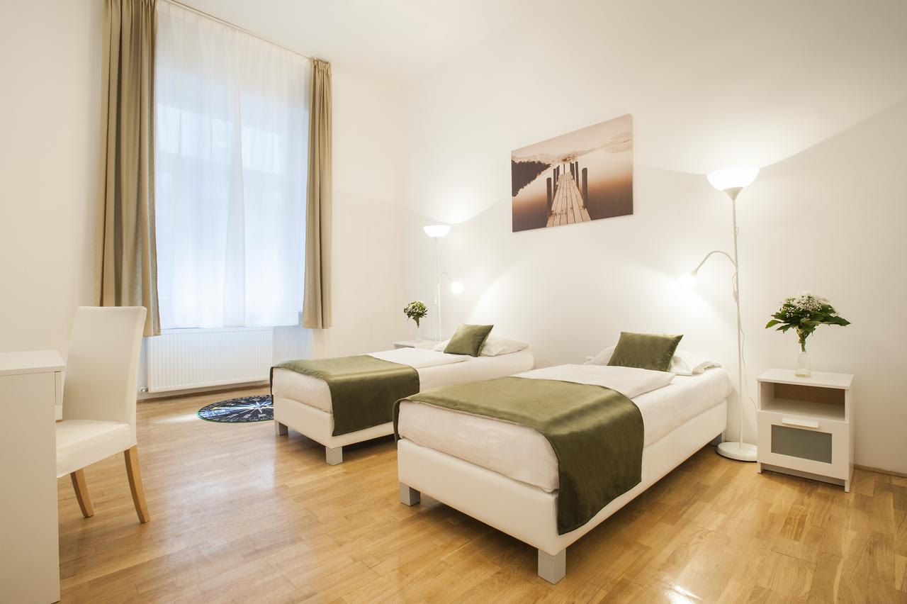 בודפשט Baross City Apartments מראה חיצוני תמונה