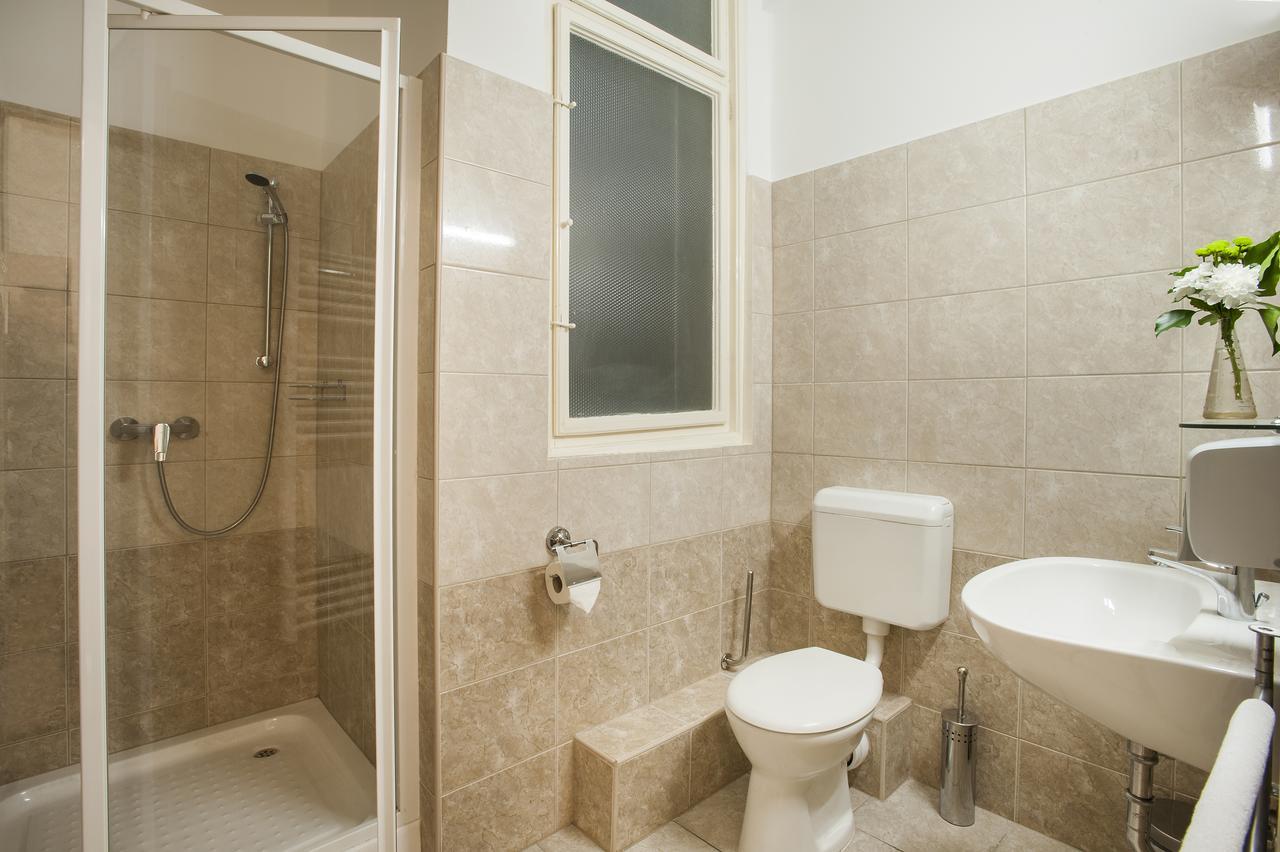 בודפשט Baross City Apartments מראה חיצוני תמונה