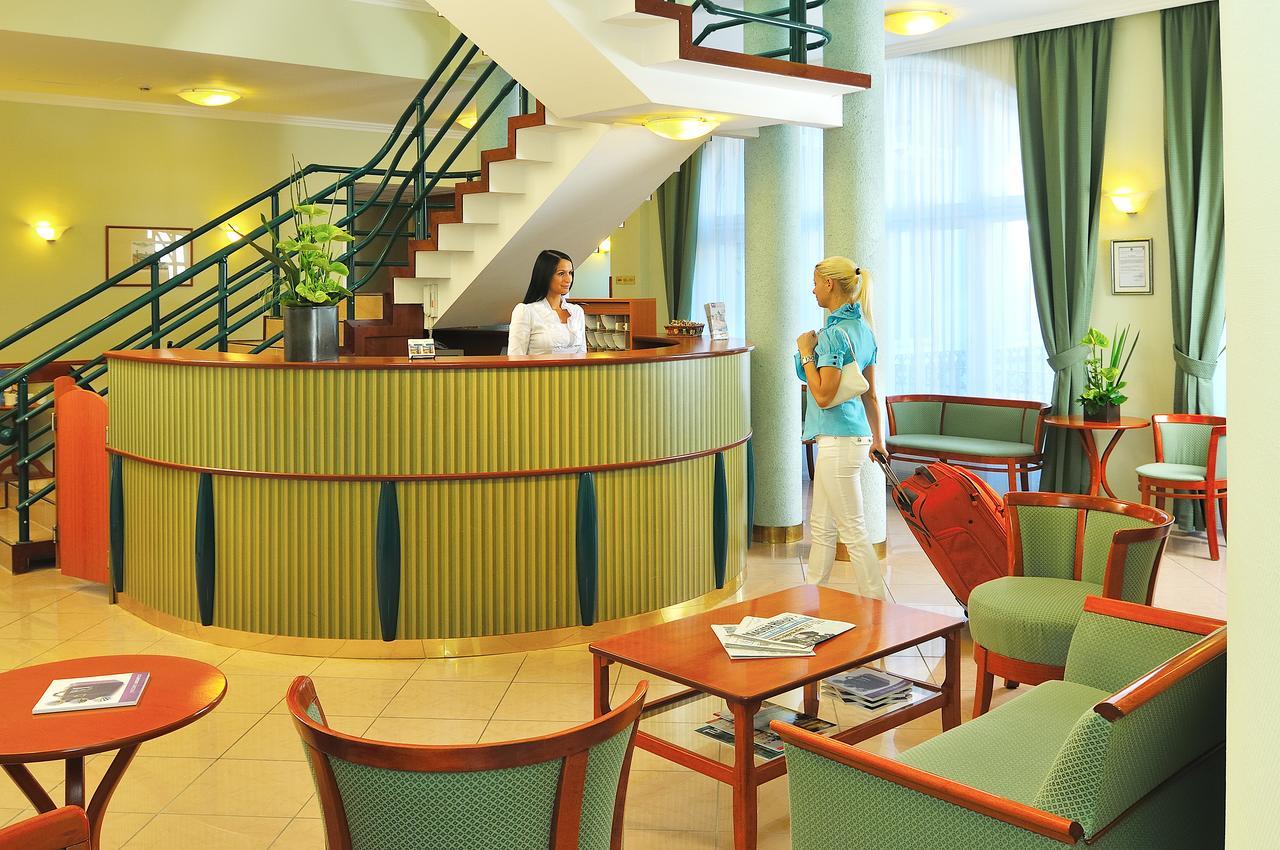 בודפשט Baross City Apartments מראה חיצוני תמונה