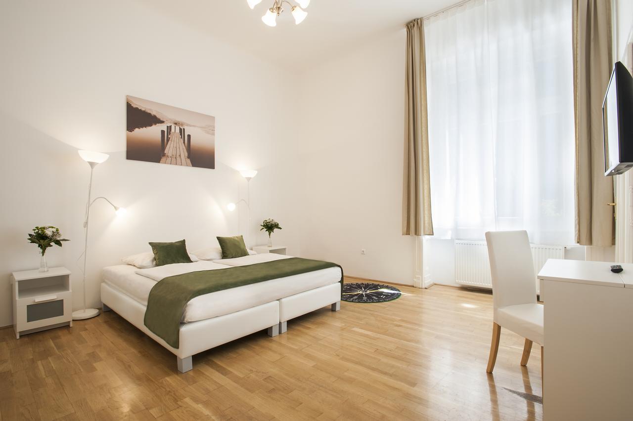 בודפשט Baross City Apartments מראה חיצוני תמונה